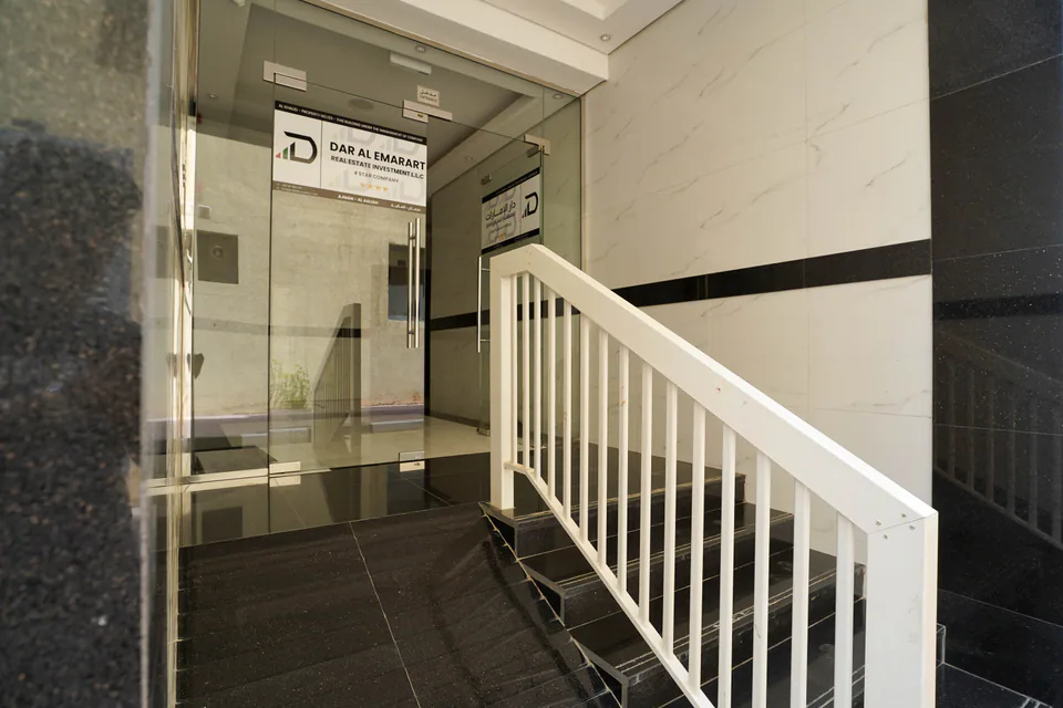 Photograph of Khaled Building, managed by Dar Al Emarat in Ajman — photo 4