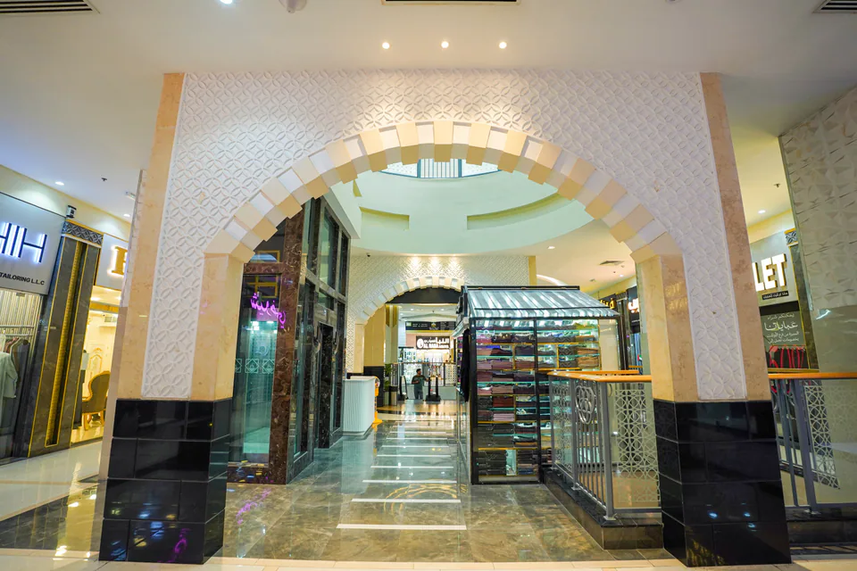 Photograph of Shrooq Mall, managed by Dar Al Emarat in Ajman — photo 10