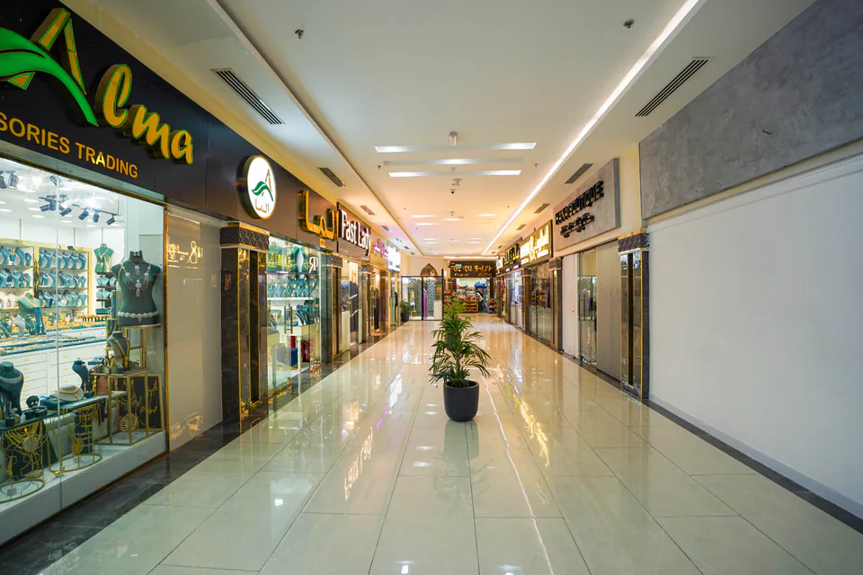 Photograph of Shrooq Mall, managed by Dar Al Emarat in Ajman — photo 42