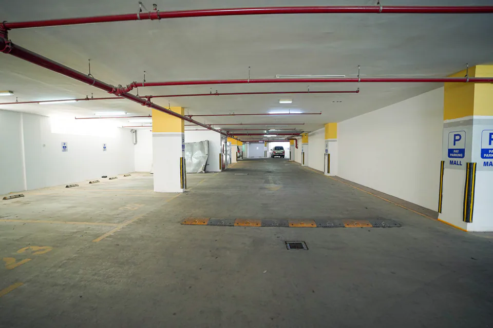 Photograph of Shrooq Mall, managed by Dar Al Emarat in Ajman — photo 72