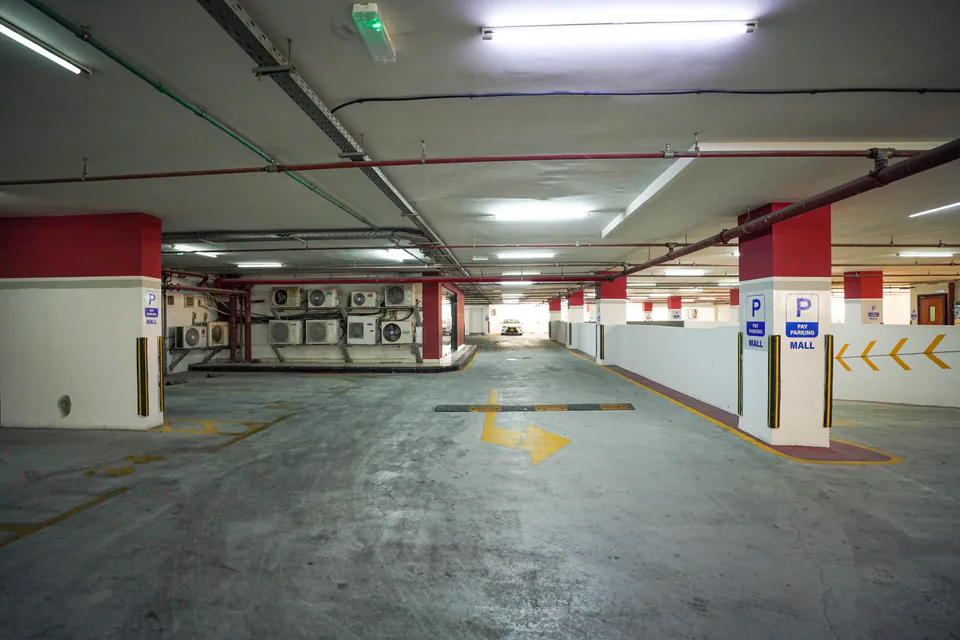 Photograph of Shrooq Mall, managed by Dar Al Emarat in Ajman — photo 76