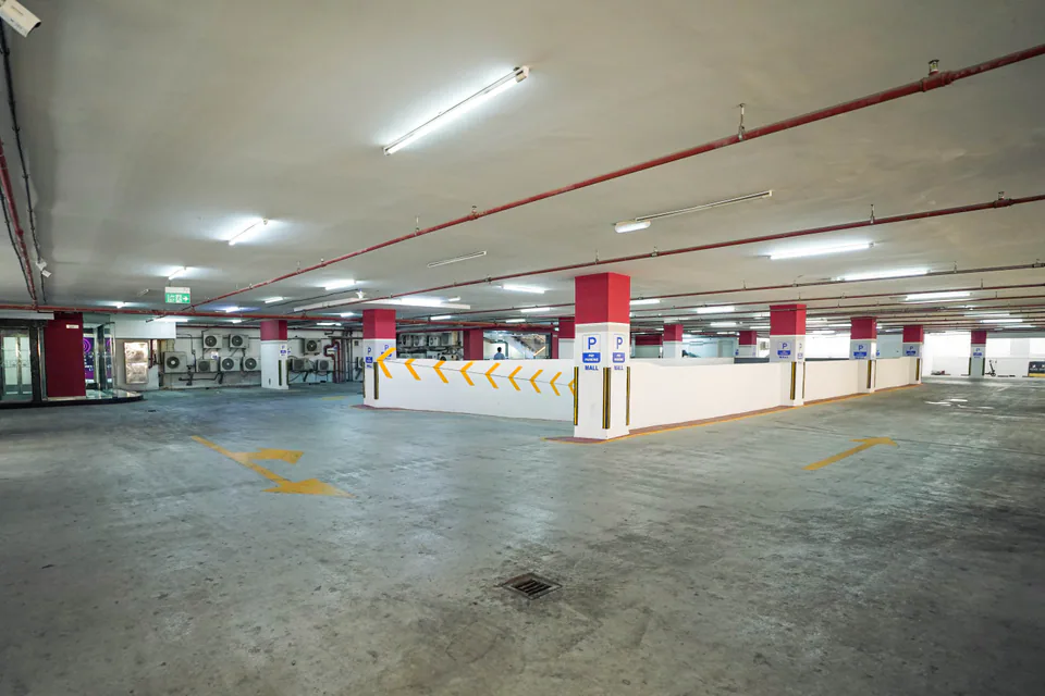 Photograph of Shrooq Mall, managed by Dar Al Emarat in Ajman — photo 80
