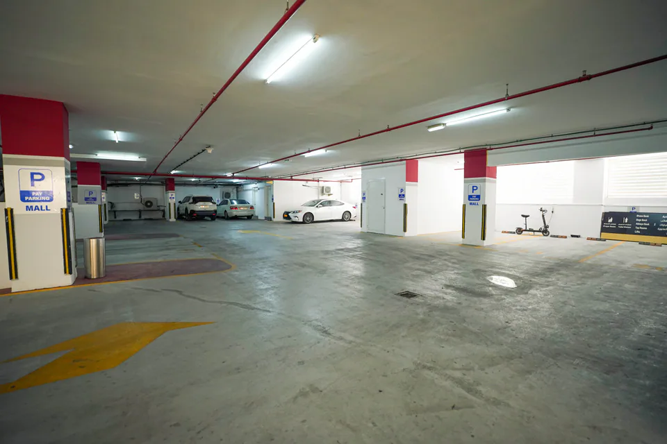 Photograph of Shrooq Mall, managed by Dar Al Emarat in Ajman — photo 83